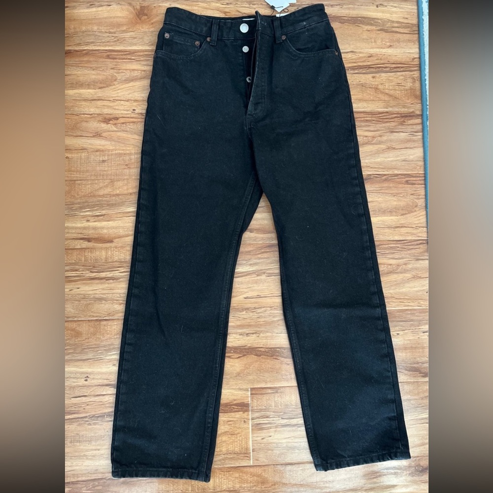 Black Zara jeans